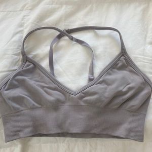 Lululemon sports bra